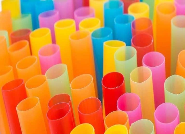 L’Europe s&rsquo;attaque au 7ème continent… le plastique ! | Radio RCF