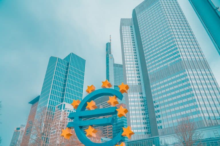 Donner à l’euro un rôle stratégique sur la scène internationale | Radio RCF