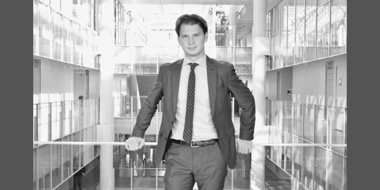 La jeunesse en quête de nouvelles formes de participation politique : Oui, mais quelle(s) jeunesse(s) ?