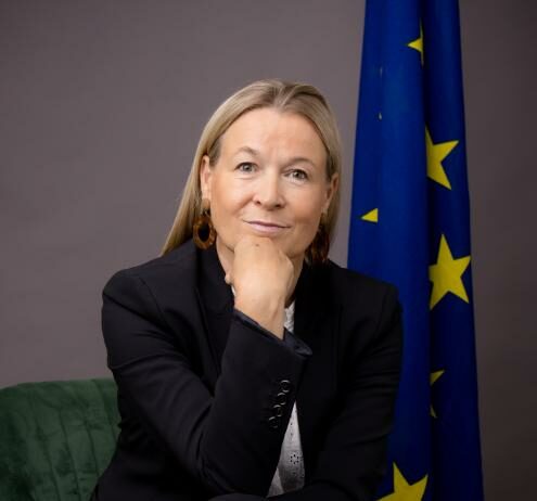 L'UNION EUROPÉENNE ET L'AFRIQUE DU SUD RENFORCENT LEUR PARTENARIAT STRATÉGIQUE ET STIMULENT LE COMMERCE ET L'INVESTISSEMENT